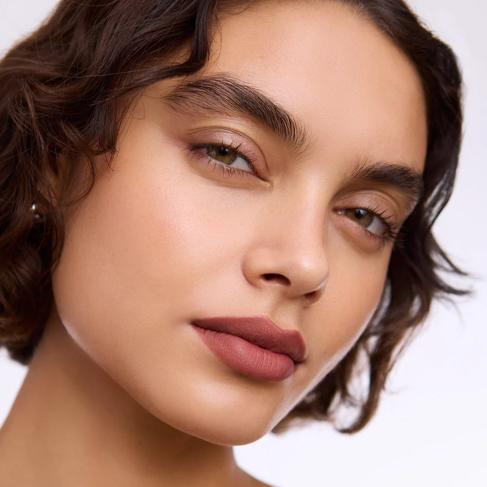 3-in-1 Lip Contour & Stain